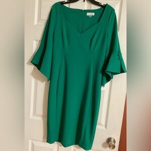 NWT Calvin Klein bell sleeves, emerald green midi dress, size 10